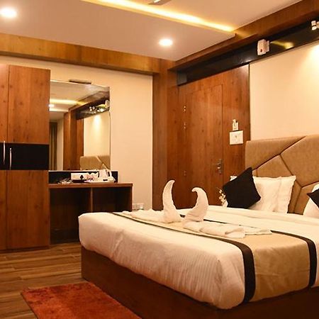 Hotel Royal City Siliguri Luaran gambar