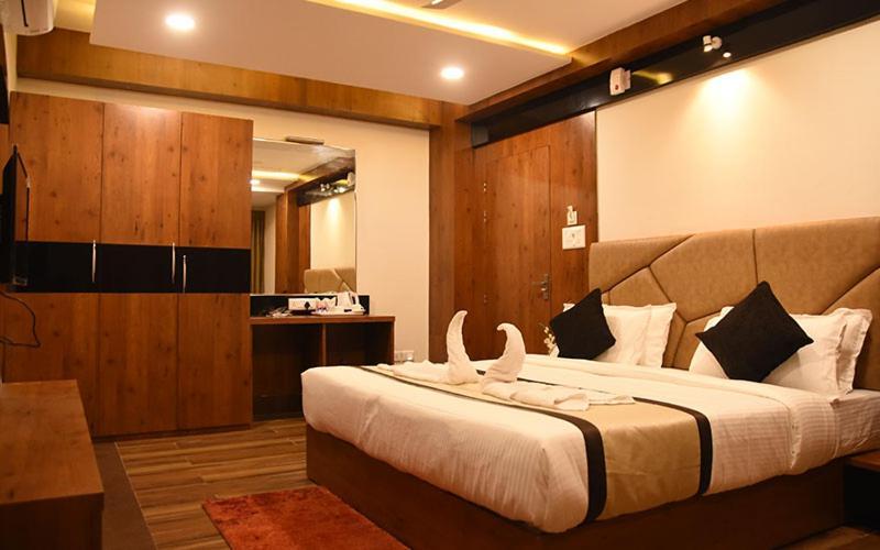 Hotel Royal City Siliguri Luaran gambar