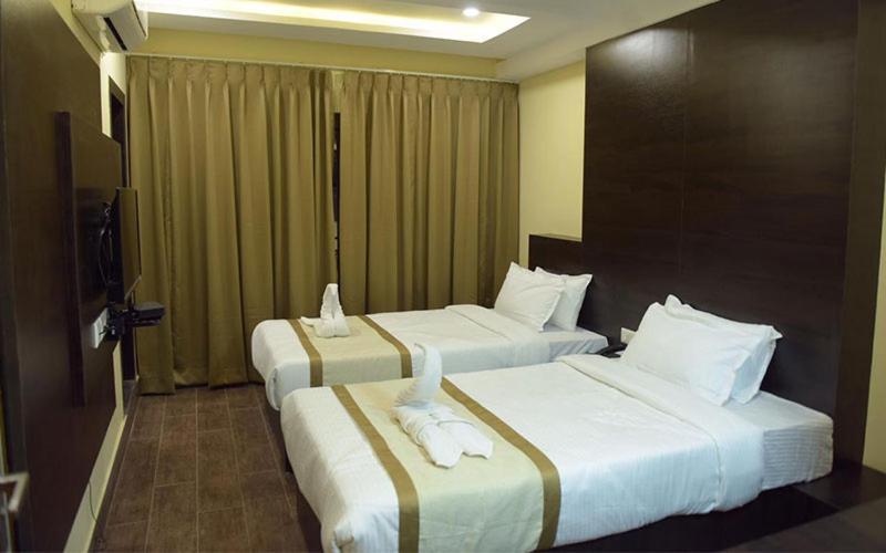 Hotel Royal City Siliguri Luaran gambar