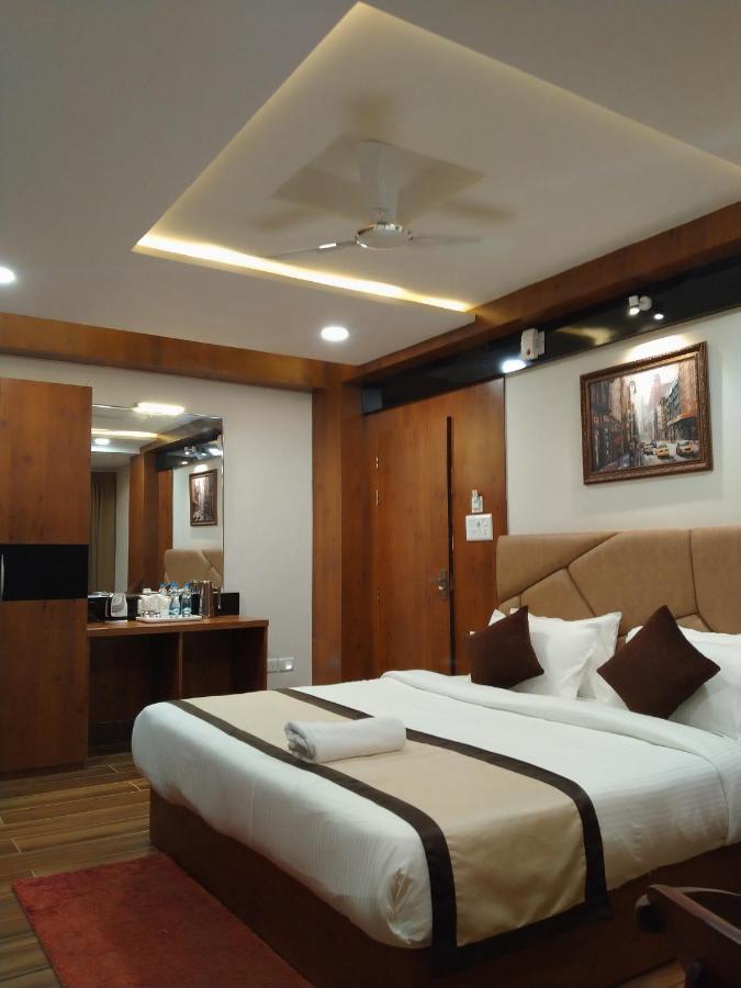 Hotel Royal City Siliguri Luaran gambar