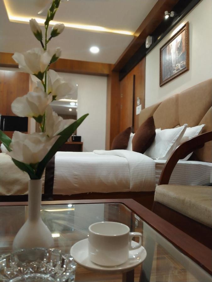 Hotel Royal City Siliguri Luaran gambar