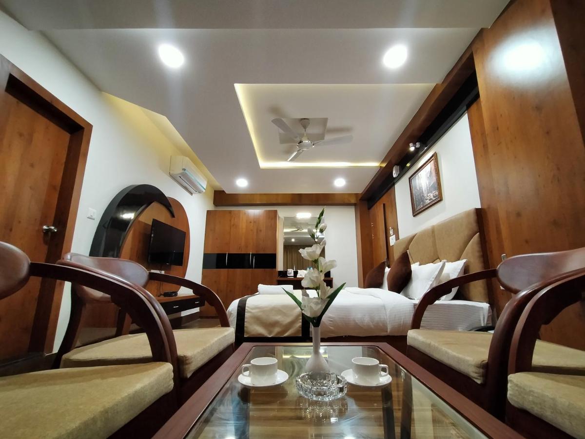 Hotel Royal City Siliguri Luaran gambar